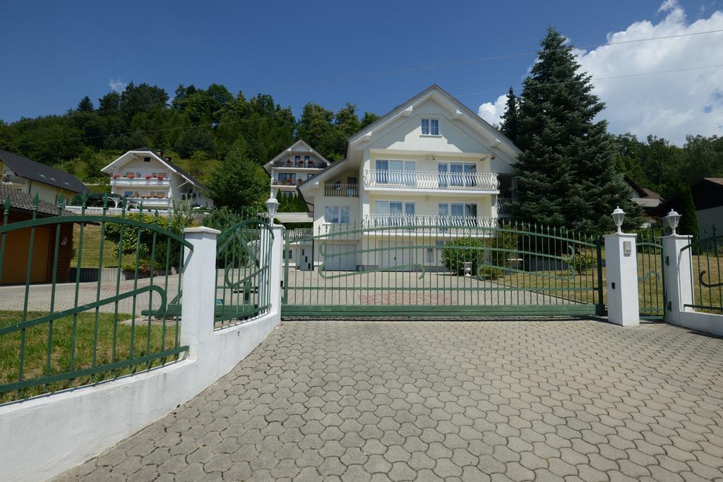 Family Villa Bled Esterno foto